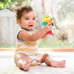 Infantino - Rattle & Teether Love Bug (F304890) - Image 4